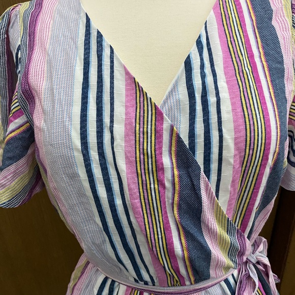 Trixxi striped multicolor romper size medium - Picture 4 of 7